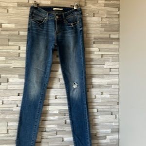 WOMENS 7111 LEVIS SKINNY JEANS